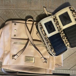 Purse and wallet set.
